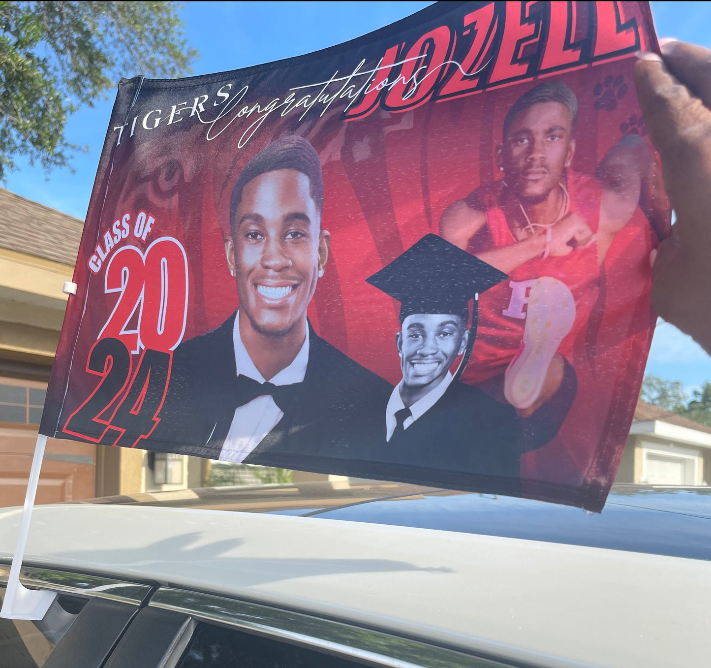 Grad Car Flag